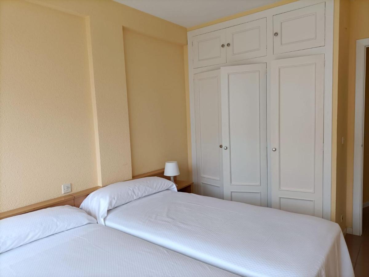 Apartamentos Zenit Mar Ноха Екстериор снимка