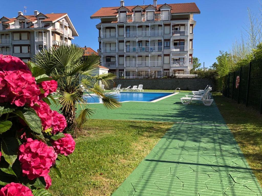 Apartamentos Zenit Mar Ноха Екстериор снимка