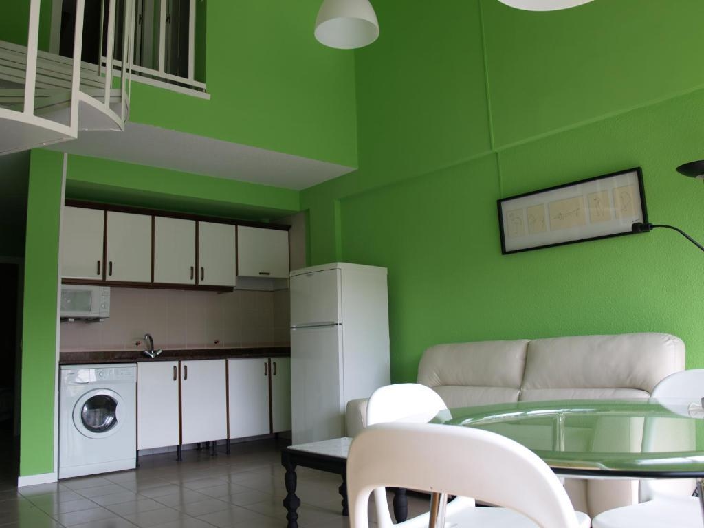 Apartamentos Zenit Mar Ноха Стая снимка